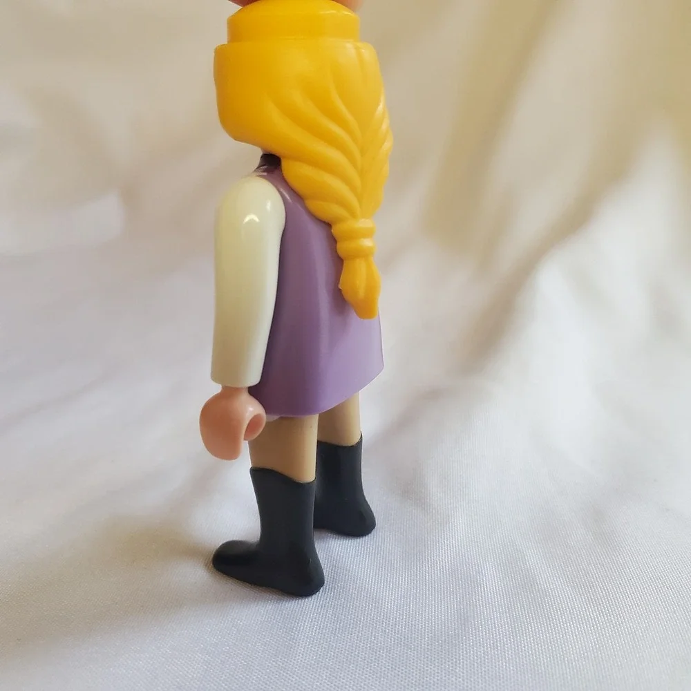 Playmobil Figure Lady Mom Woman Equestrian Horse Riding Ranch Farm Rider Purple